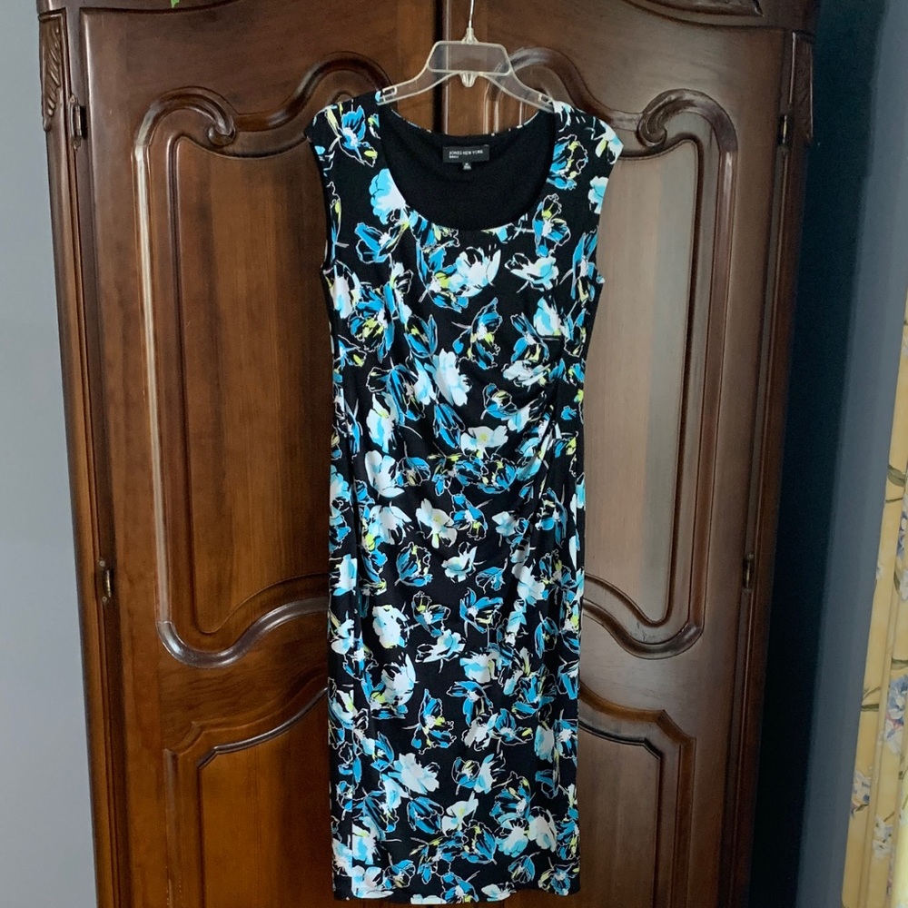 Jones New York Black and Blue Floral Midi Dress with rusching
